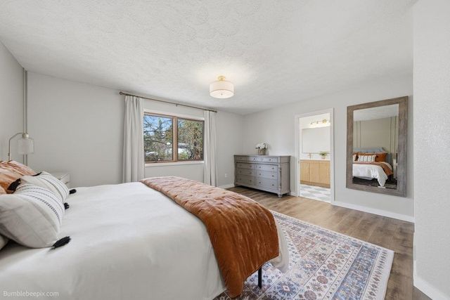 5212 W Alderwood Ave, Spokane, WA 99208