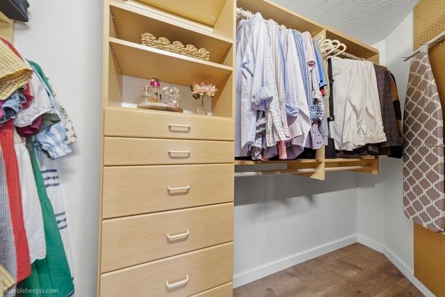 5212 W Alderwood Ave, Spokane, WA 99208