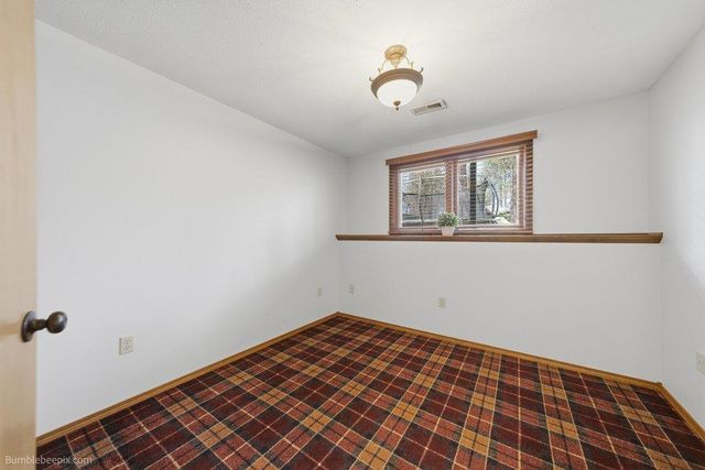 5212 W Alderwood Ave, Spokane, WA 99208