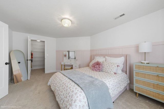 5212 W Alderwood Ave, Spokane, WA 99208