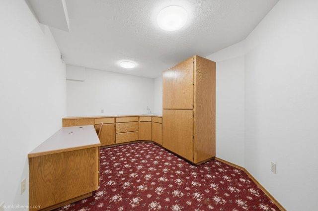 5212 W Alderwood Ave, Spokane, WA 99208