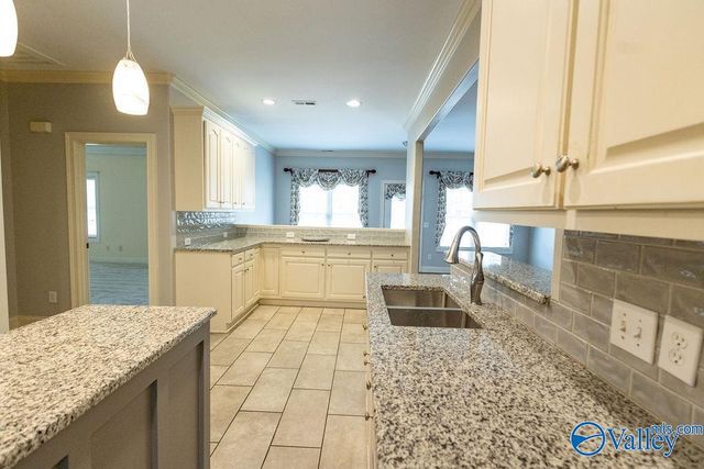 2612 Little Cove Road, Owens Cross Roads, AL 35763