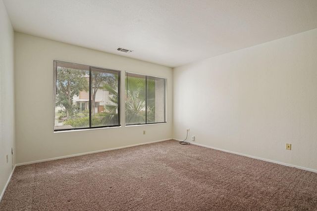 1443 W Swain Rd, Stockton, CA 95207