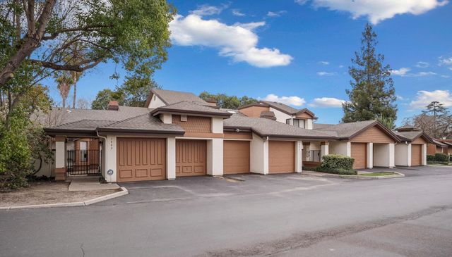 1443 W Swain Rd, Stockton, CA 95207