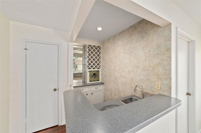 11838 Riverview Drive, Houston, TX 77077