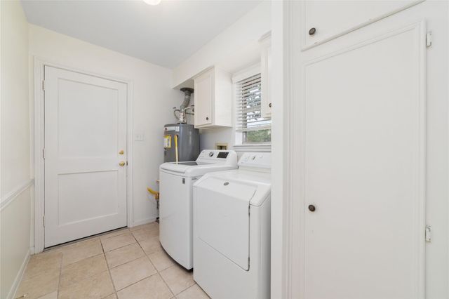 11838 Riverview Drive, Houston, TX 77077