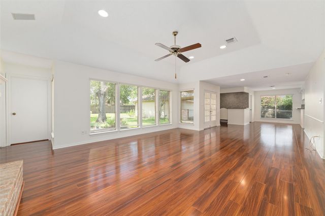 11838 Riverview Drive, Houston, TX 77077