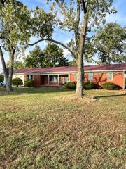 7569 Batesville Boulevard, Pleasant Plains, AR 72568