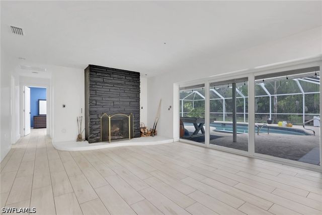 27126 Rue De Paix, Bonita Springs, FL 34135