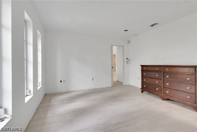 27126 Rue De Paix, Bonita Springs, FL 34135