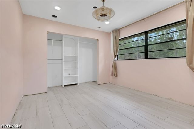 27126 Rue De Paix, Bonita Springs, FL 34135