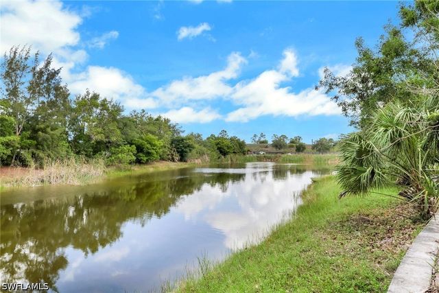 27126 Rue De Paix, Bonita Springs, FL 34135