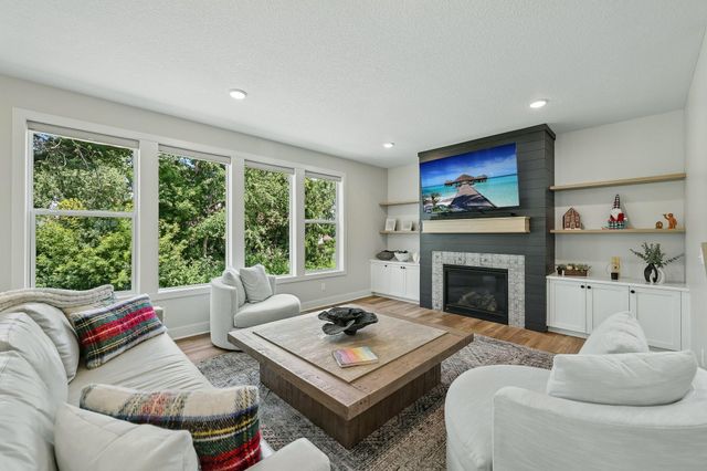 399 Tessier Court, Vadnais Heights, MN 55127