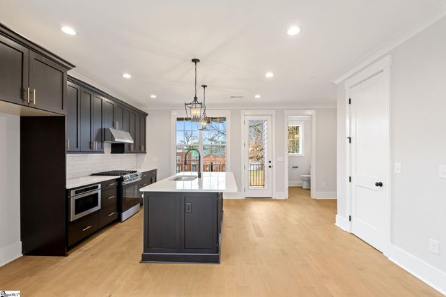 1305 Pendleton Street Unit 12, Greenville, SC 29611