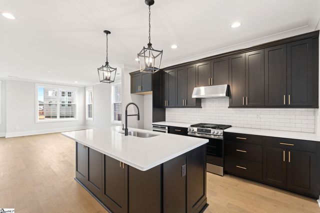 1305 Pendleton Street Unit 12, Greenville, SC 29611