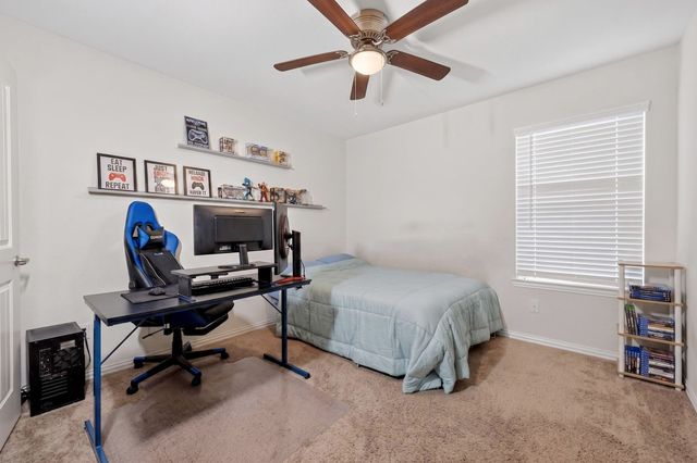 705 Pearl Way, Arlington, TX 76002