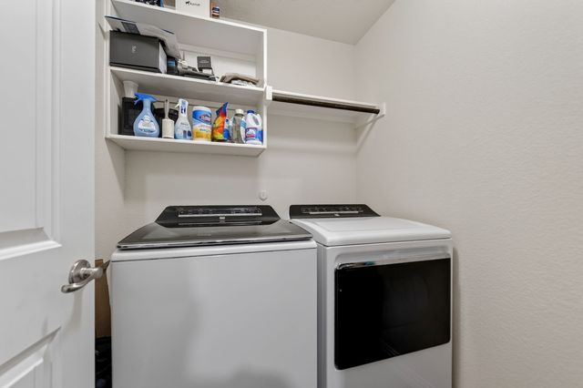 705 Pearl Way, Arlington, TX 76002