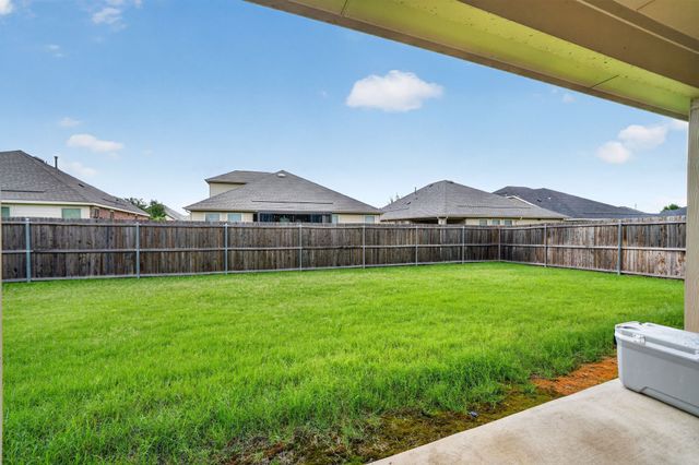705 Pearl Way, Arlington, TX 76002
