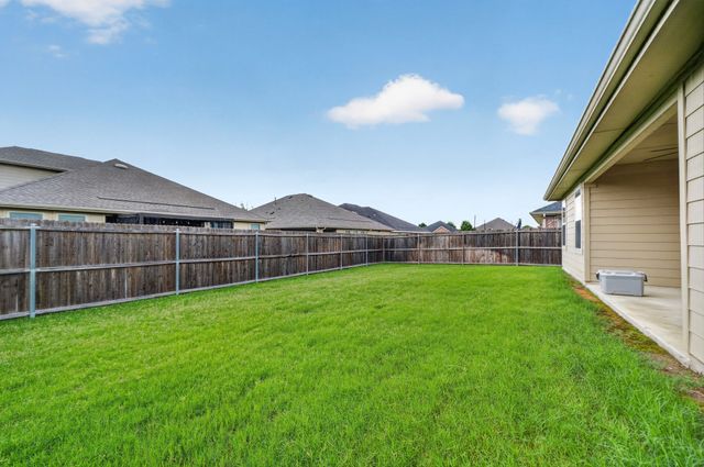 705 Pearl Way, Arlington, TX 76002