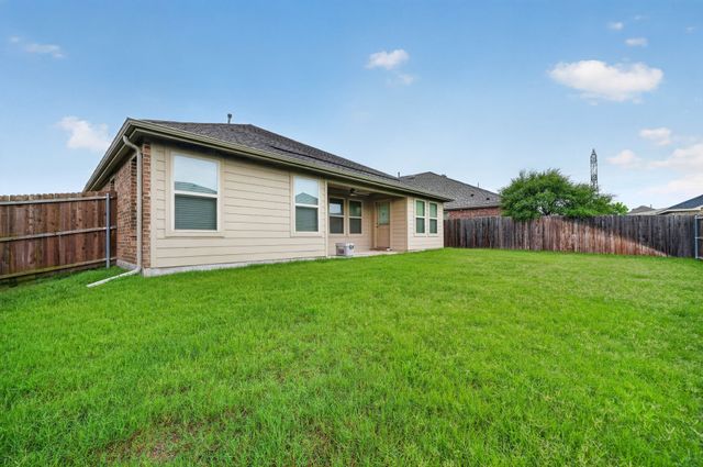 705 Pearl Way, Arlington, TX 76002