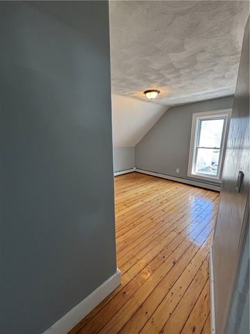 146 Pond Street, Pawtucket, RI 02860