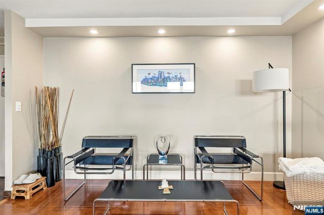 7855 Boulevard East 20F, North Bergen, NJ 07047