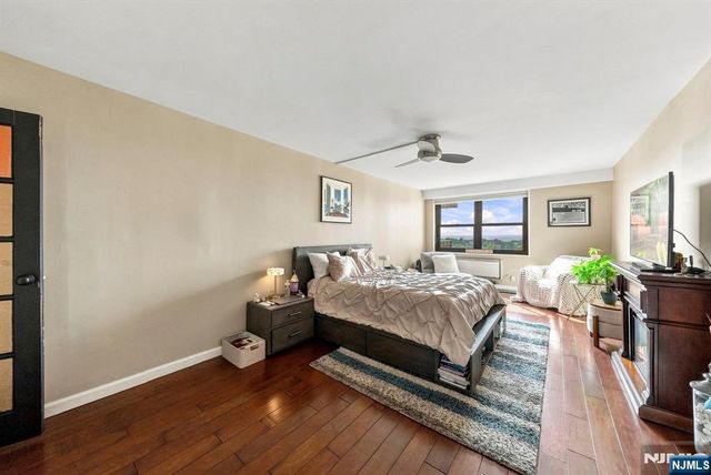 7855 Boulevard East 20F, North Bergen, NJ 07047