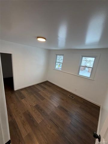 13997 Cloverlawn Street, Detroit, MI 48238