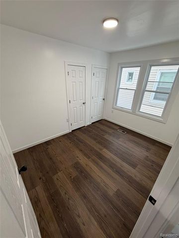 13997 Cloverlawn Street, Detroit, MI 48238