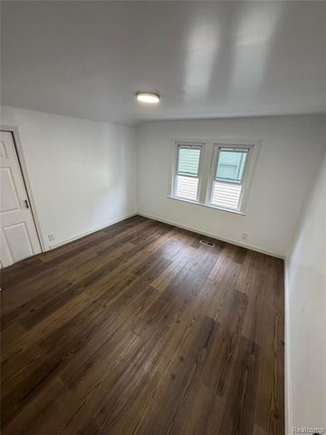 13997 Cloverlawn Street, Detroit, MI 48238