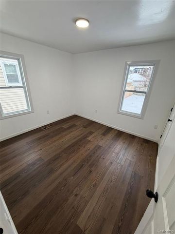 13997 Cloverlawn Street, Detroit, MI 48238