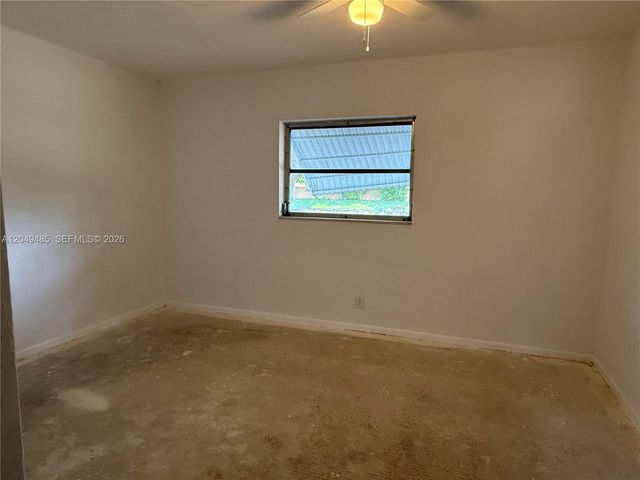7008 NW 89th Ave, Tamarac, FL 33321