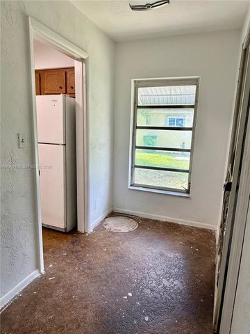 7008 NW 89th Ave, Tamarac, FL 33321