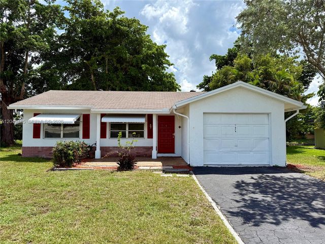 7008 NW 89th Ave, Tamarac, FL 33321