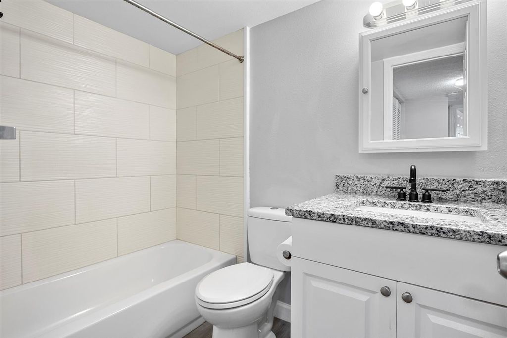 Image 10 of property listing at 205 POINSETTIA PINE COURT 201, Tampa, FL 33612