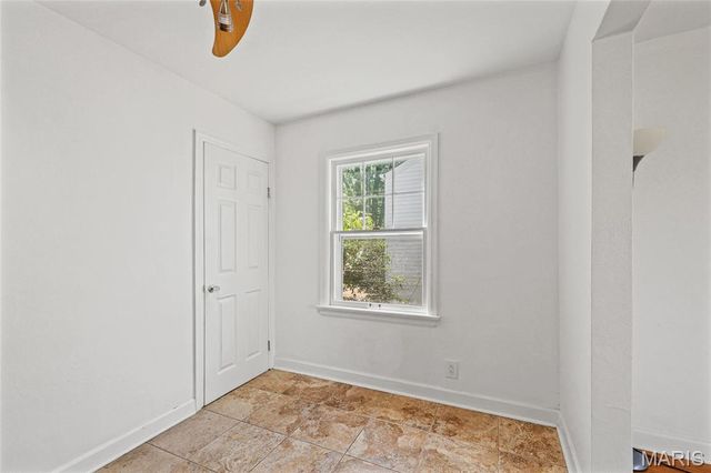 9826 Lullaby Lane, St Louis, MO 63114