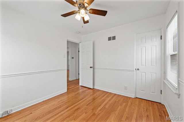 9826 Lullaby Lane, St Louis, MO 63114