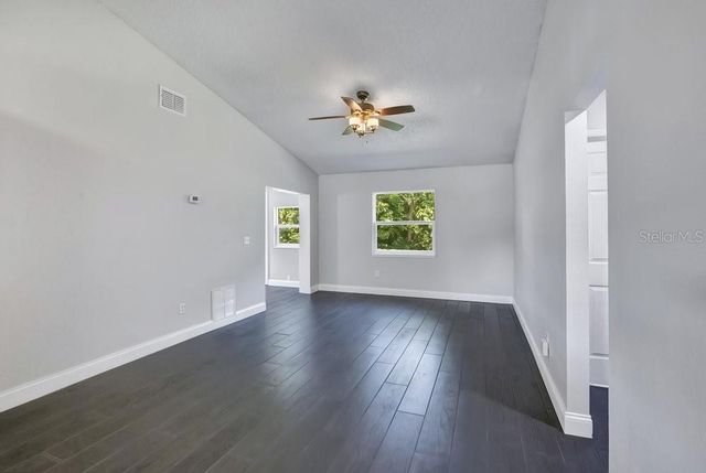156 LAKE DRIVE, Orlando, FL 32835