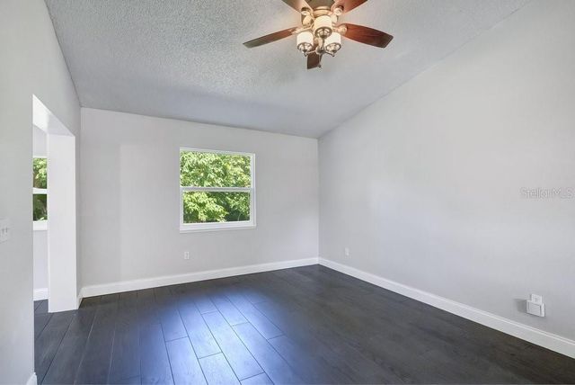 156 LAKE DRIVE, Orlando, FL 32835