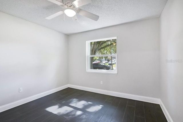 156 LAKE DRIVE, Orlando, FL 32835