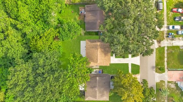 156 LAKE DRIVE, Orlando, FL 32835