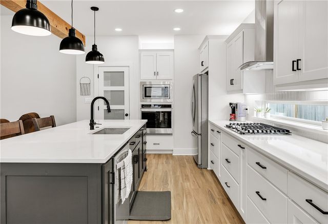 2913 Captain Court, Bryan, TX 77808