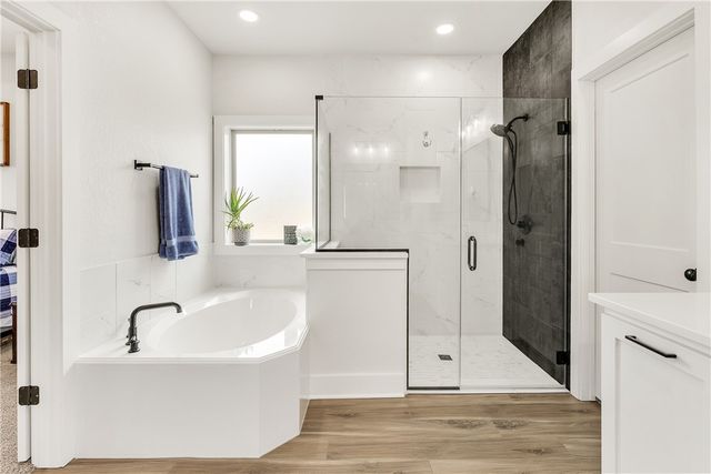 2913 Captain Court, Bryan, TX 77808