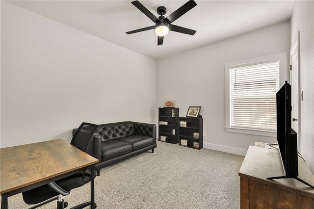 2913 Captain Court, Bryan, TX 77808