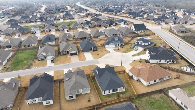 2913 Captain Court, Bryan, TX 77808