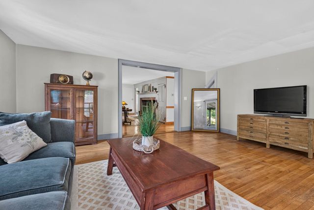 141 Kensington Road, Hampton Falls, NH 03844
