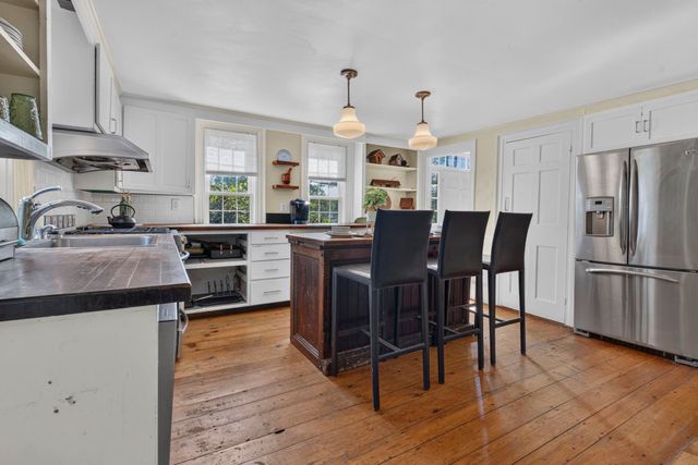 141 Kensington Road, Hampton Falls, NH 03844