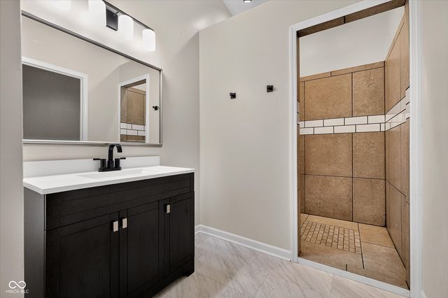 3323 Eden Village Drive, Carmel, IN 46033