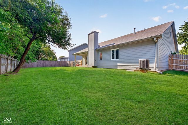 3323 Eden Village Drive, Carmel, IN 46033