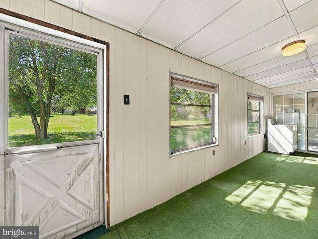 208 E SUNSET AVE, Williamsport, MD 21795